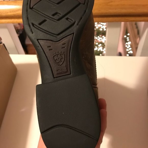 Ariat boots - Picture 10 of 14